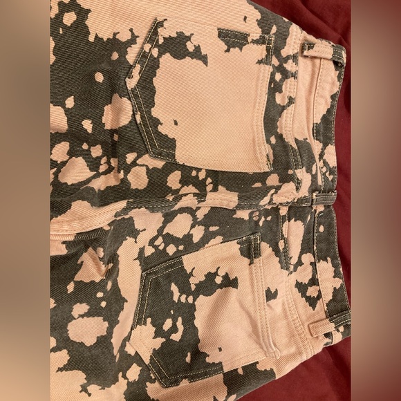 Cow Print Relaxed Straight Leg Jeans - Picture 6 of 7